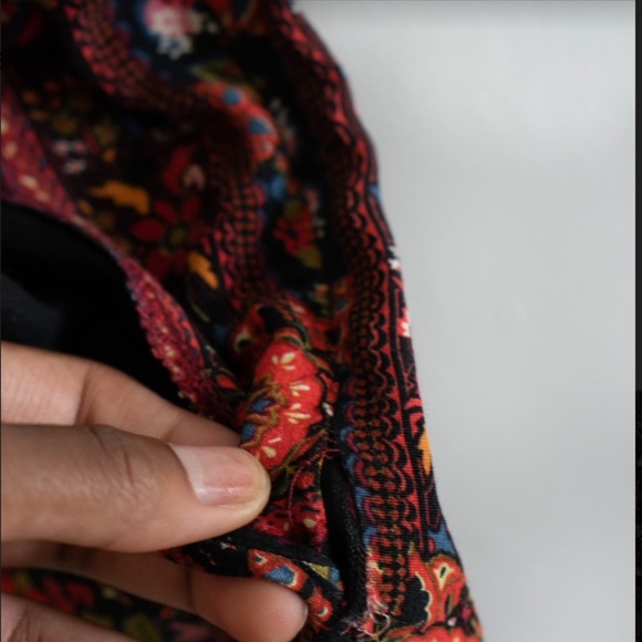 Topshop Paisley Print Fun Pants - Picture 5 of 6